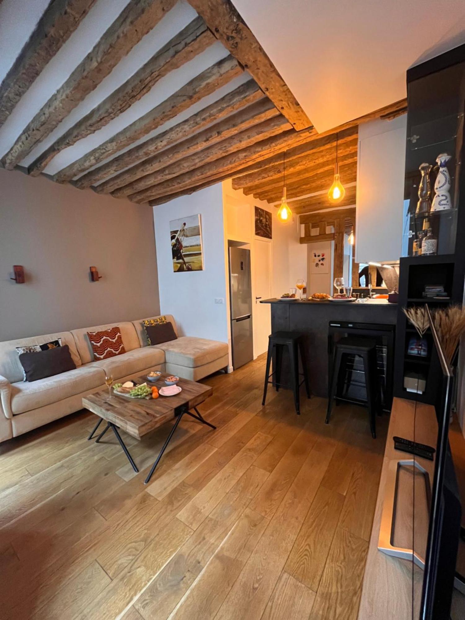 Appartement A Saint-Paul En Plein Coeur Du Marais 4 Pers Paris Eksteriør bilde